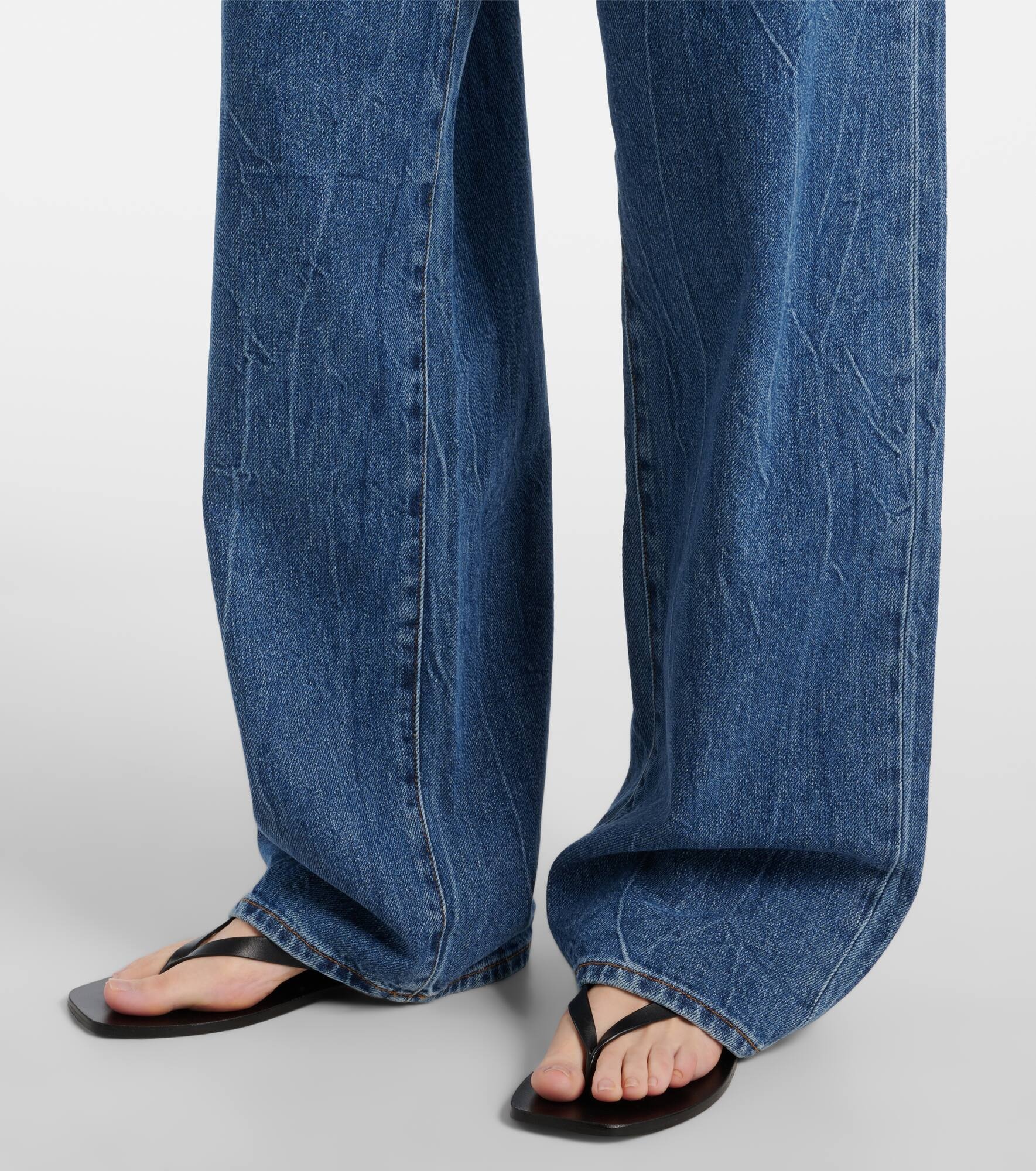 High-rise wide-leg jeans - 6
