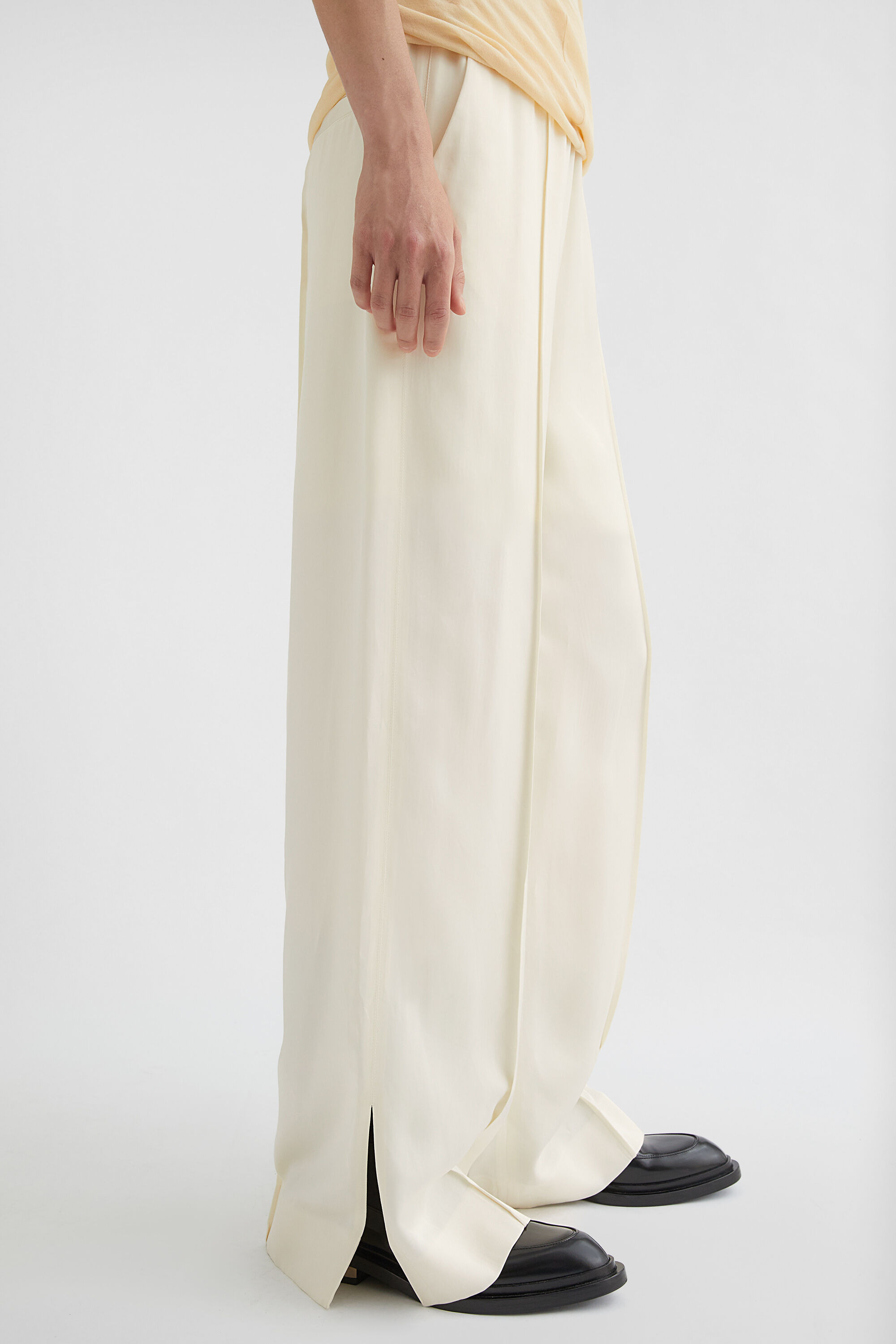 Trousers - 4