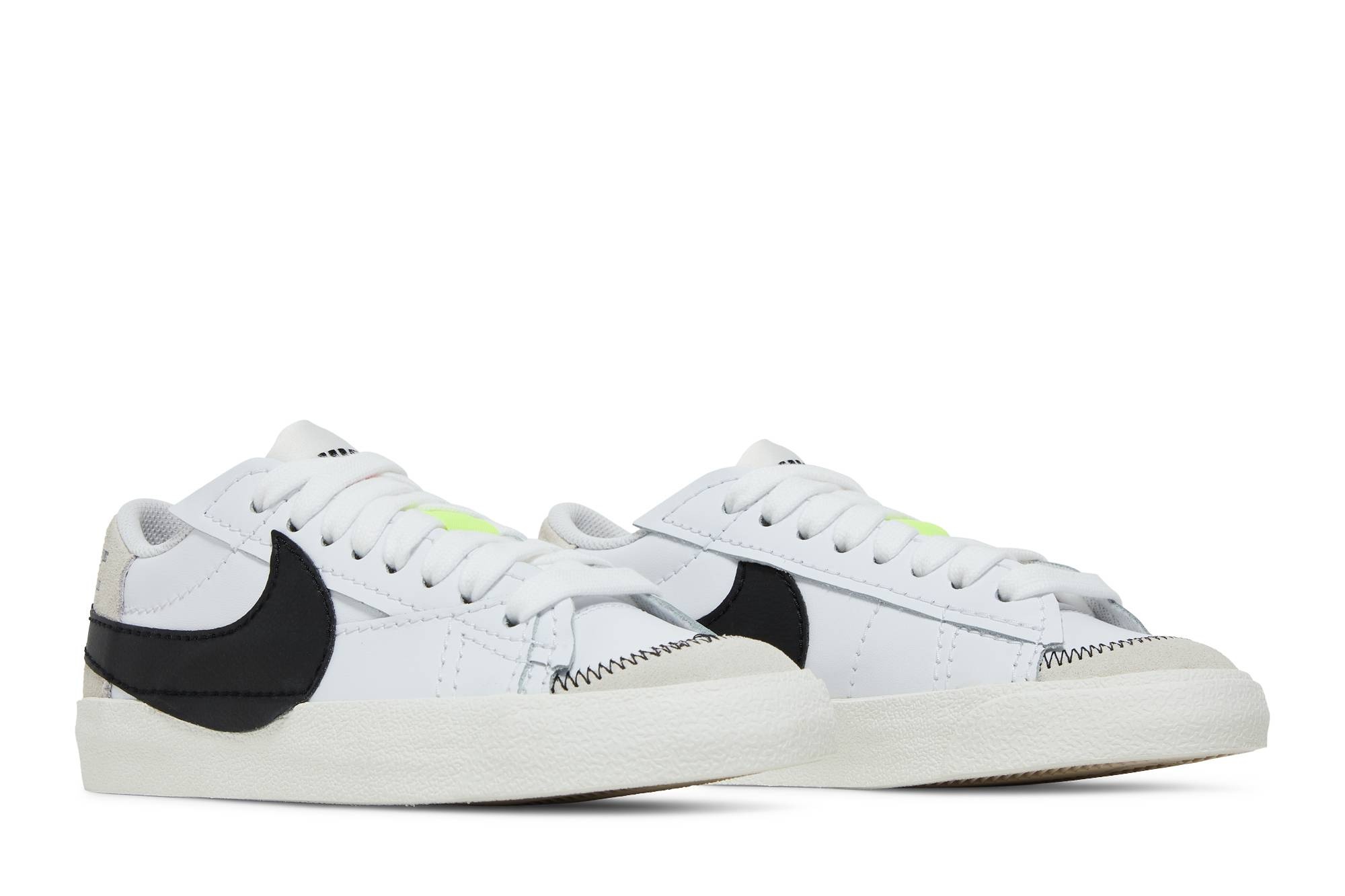 Wmns Blazer Low Jumbo 'White Black' - 8
