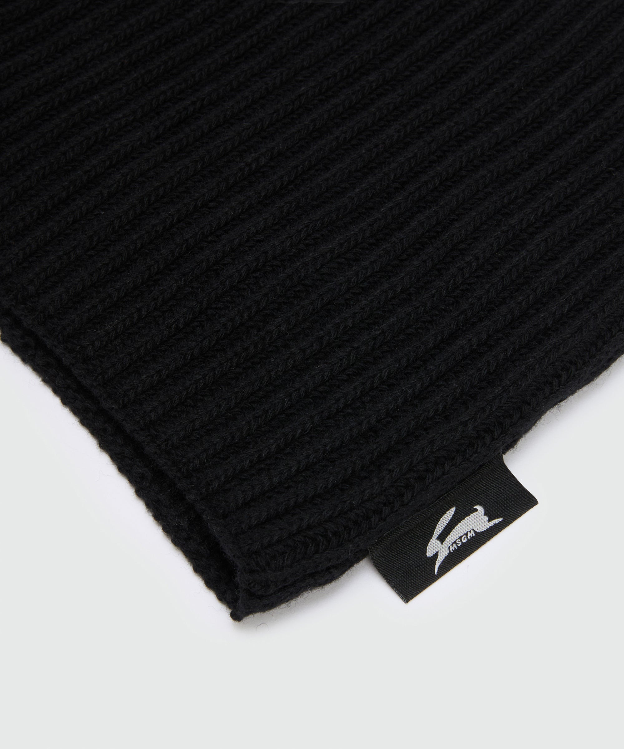 Black ribbed neck warmer with MSGM label - 2
