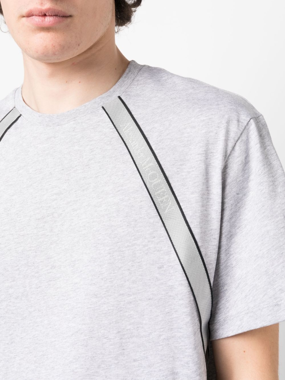 logo-tape detail T-shirt - 5