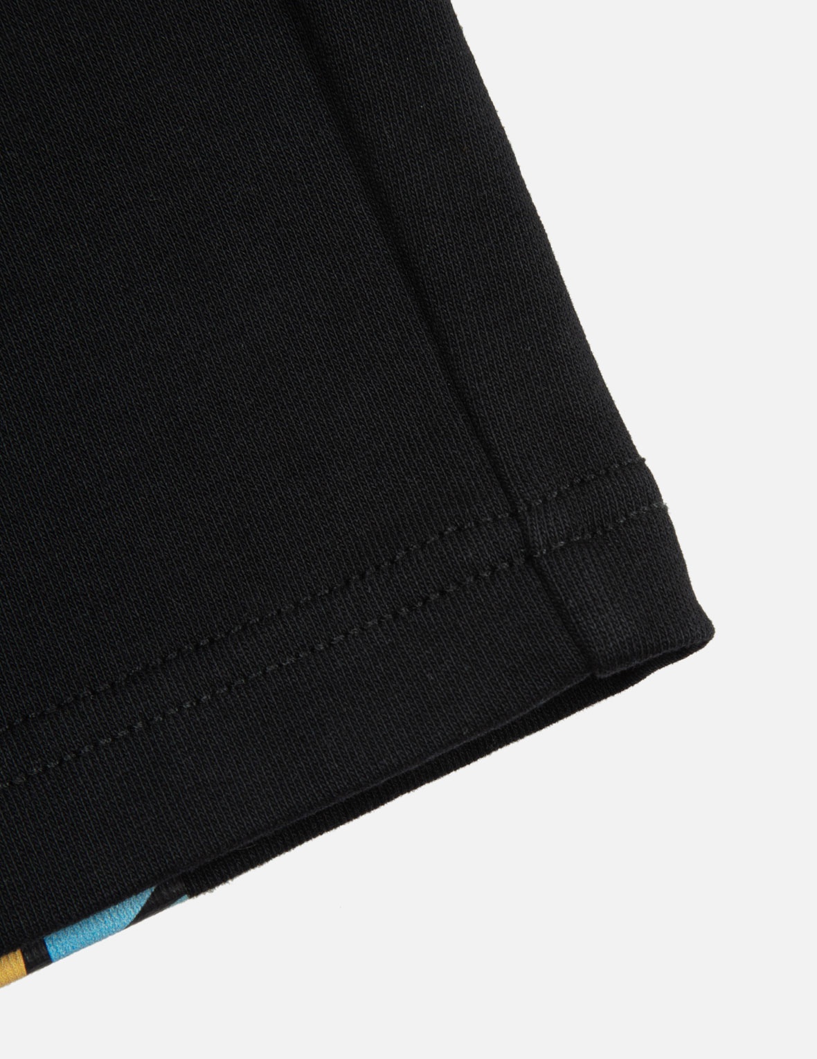 GAMING DARUMA DAICOCK PRINT REGULAR FIT SWEAT SHORTS - 12