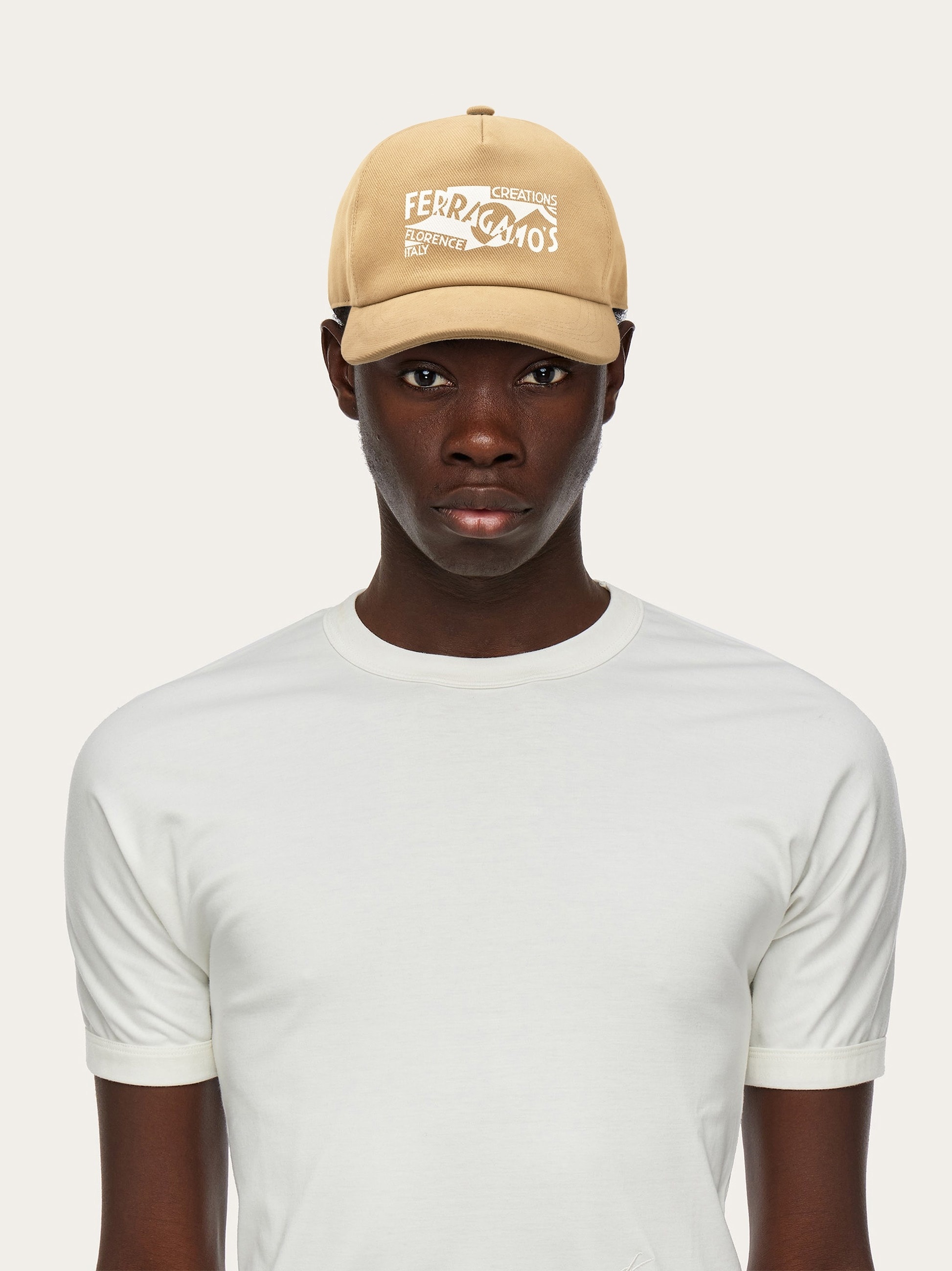 Baseball cap with logo - 5