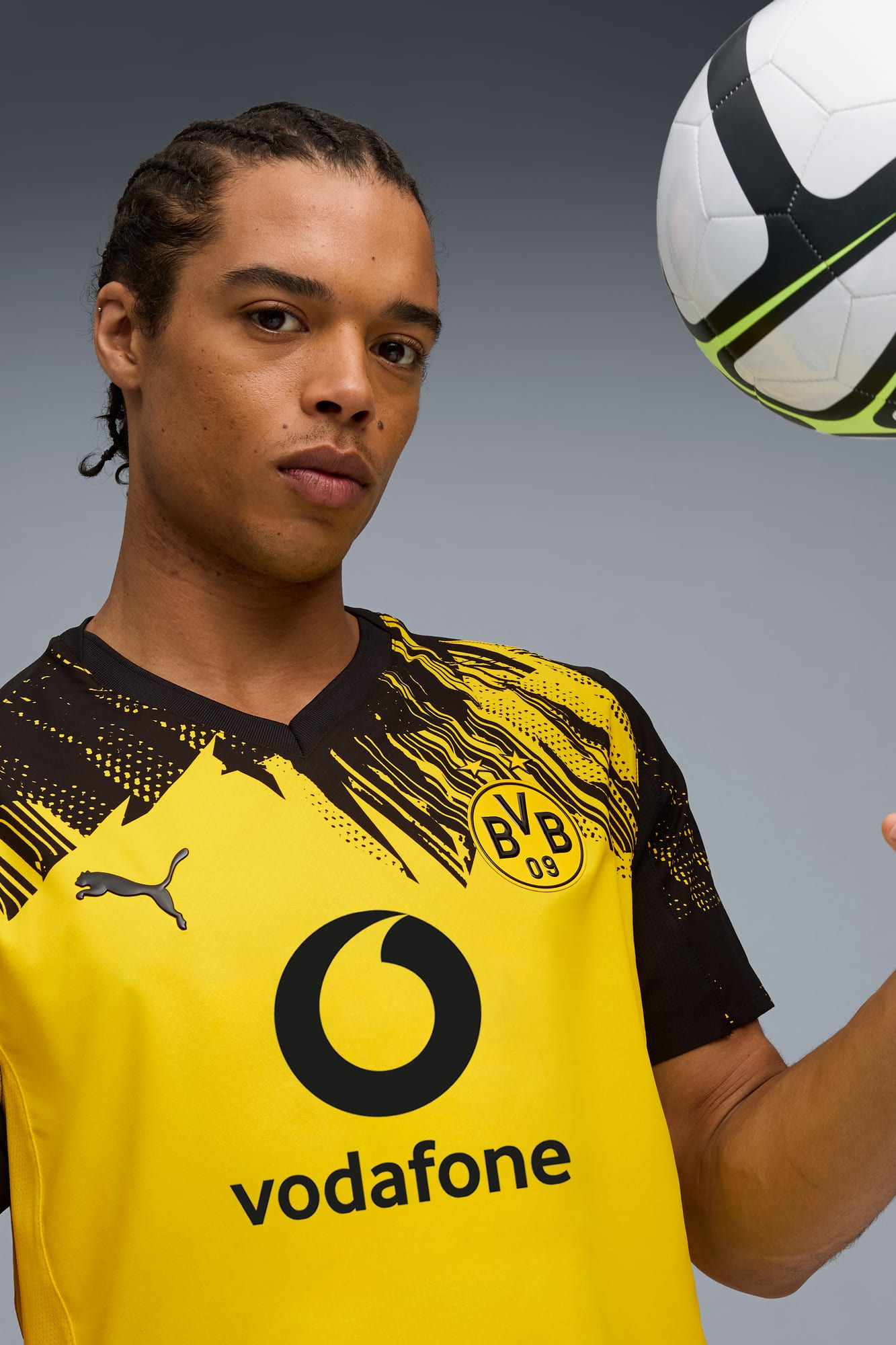 Borussia Dortmund Home Jersey Authentic - 4