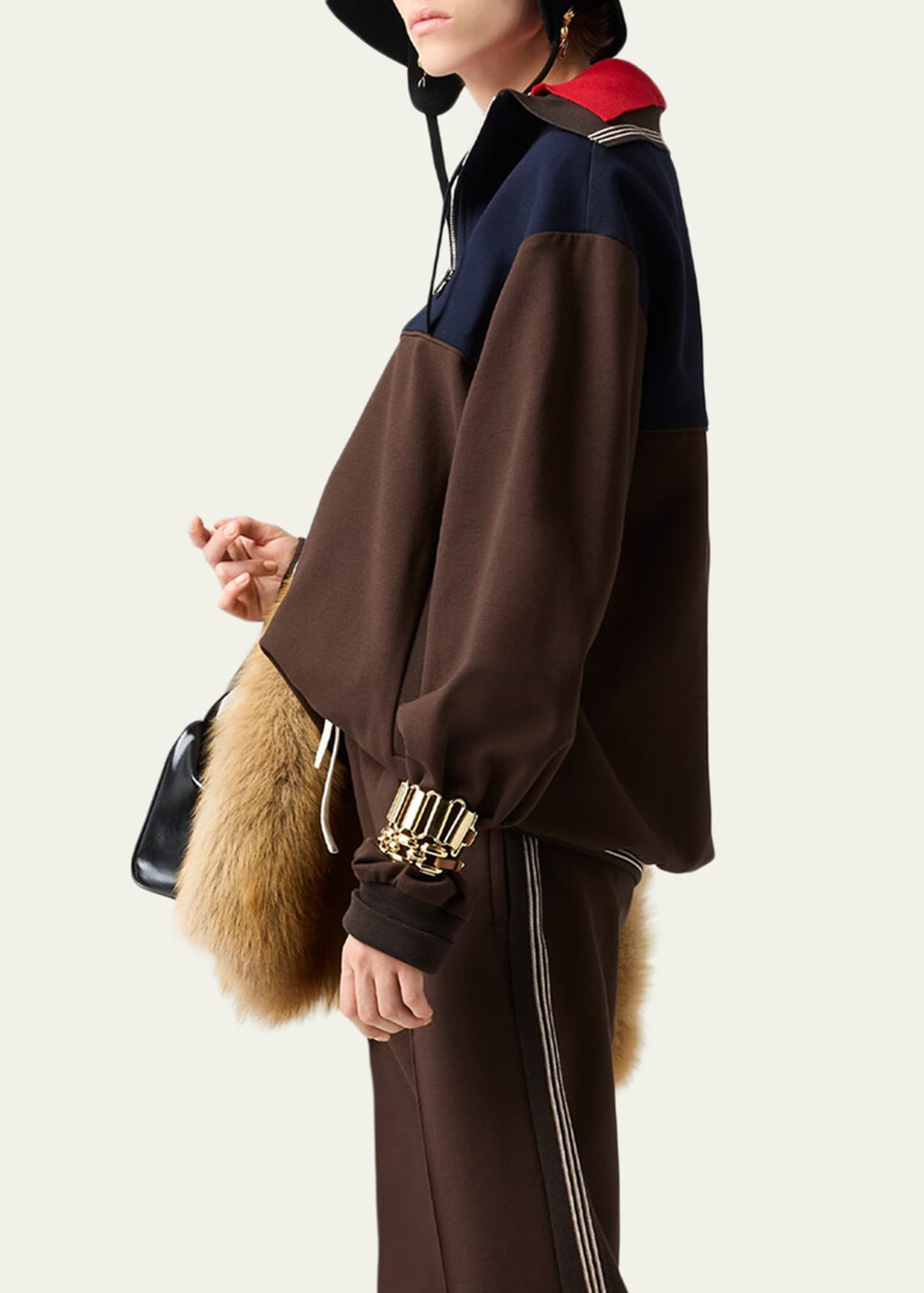 Oversized Two-Tone Knit Sweater - 4