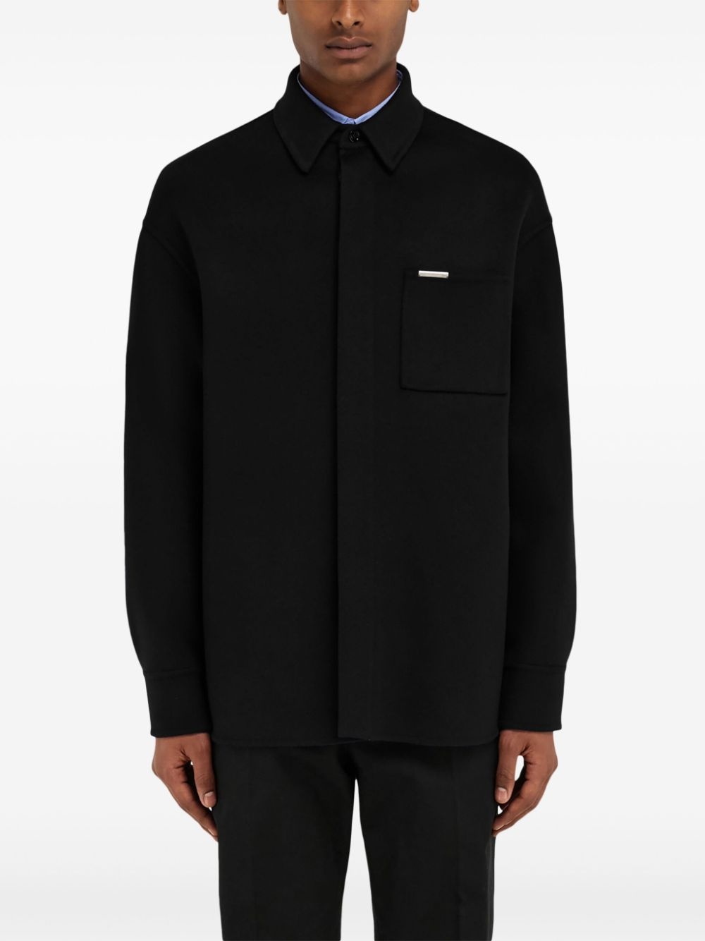 logo-plaque buttoned shirt jacket - 3