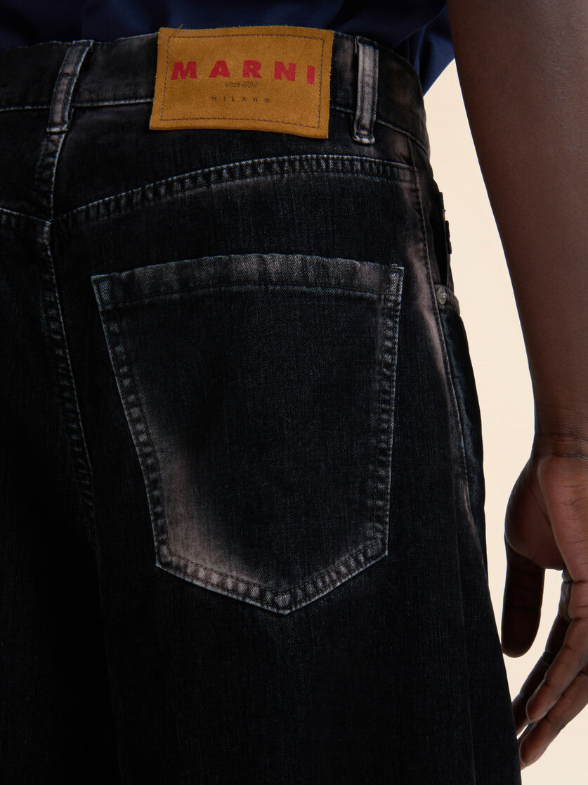 BLACK FLOCKED DENIM TWISTED JEANS - 4