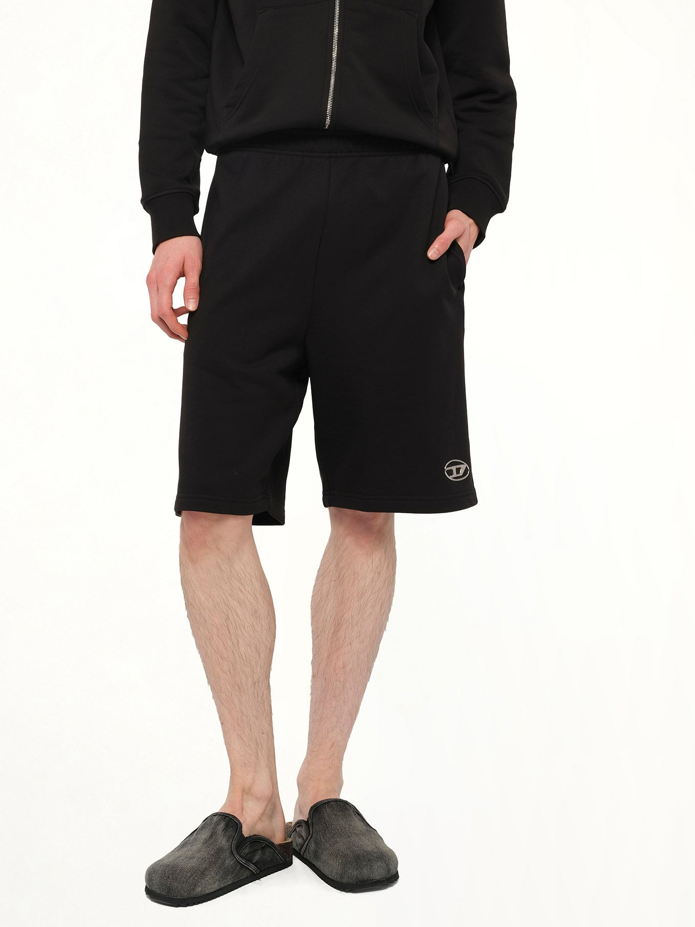 P-Marshy-Od Shorts In Black - 6