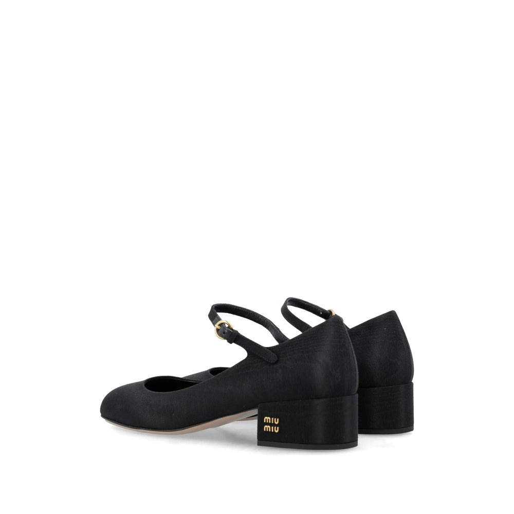 Miu Miu Black Pumps Women - 3