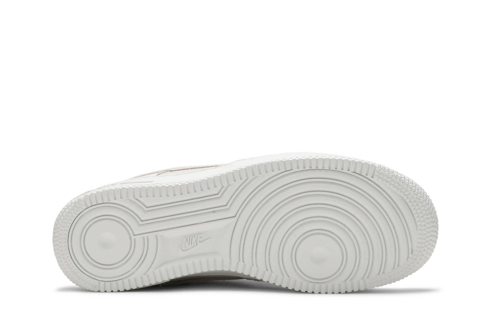 Wmns Air Force 1 '07 'Coconut Milk' - 4