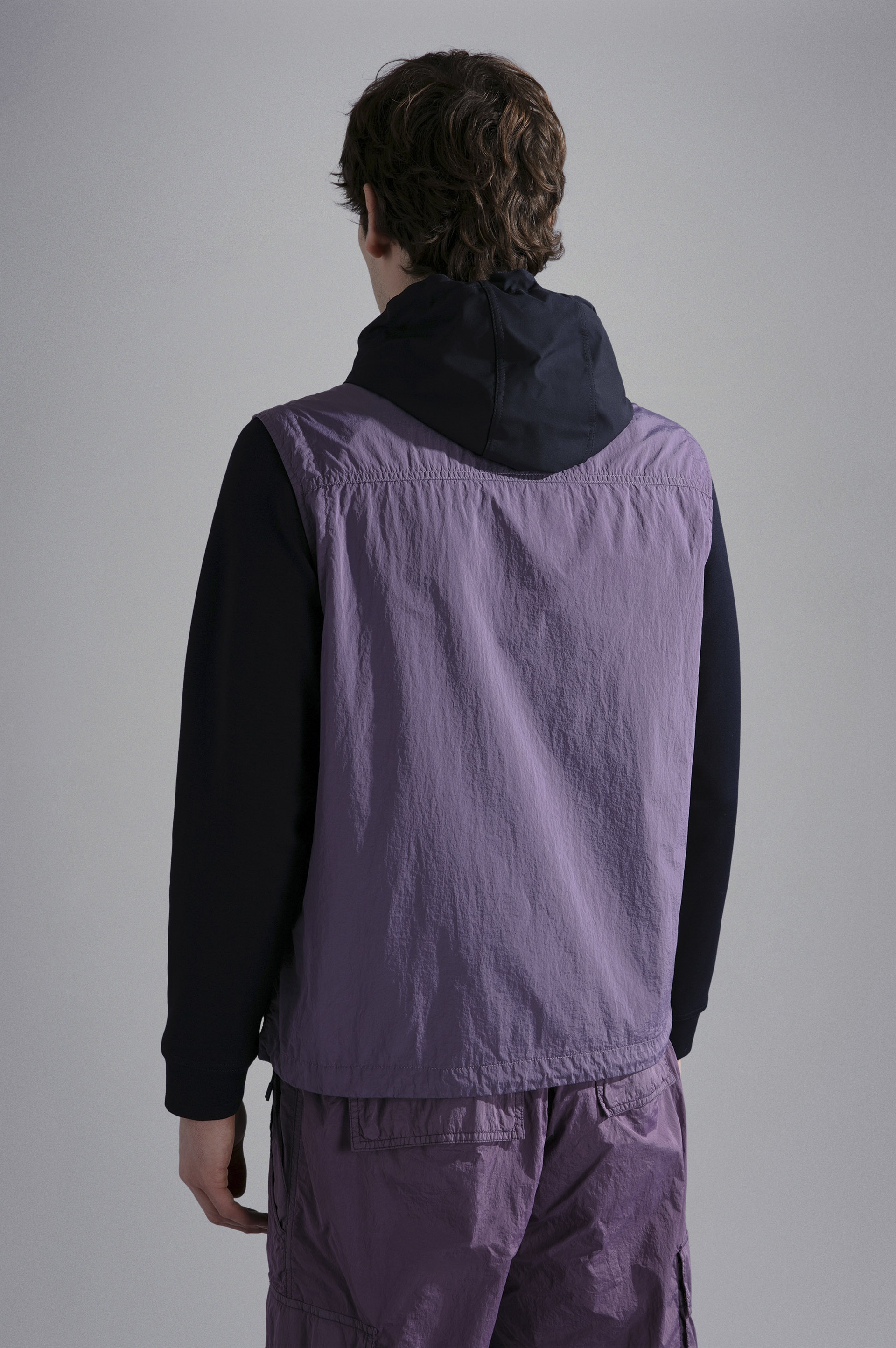 GARMENT DYED NYLON GILET - 3