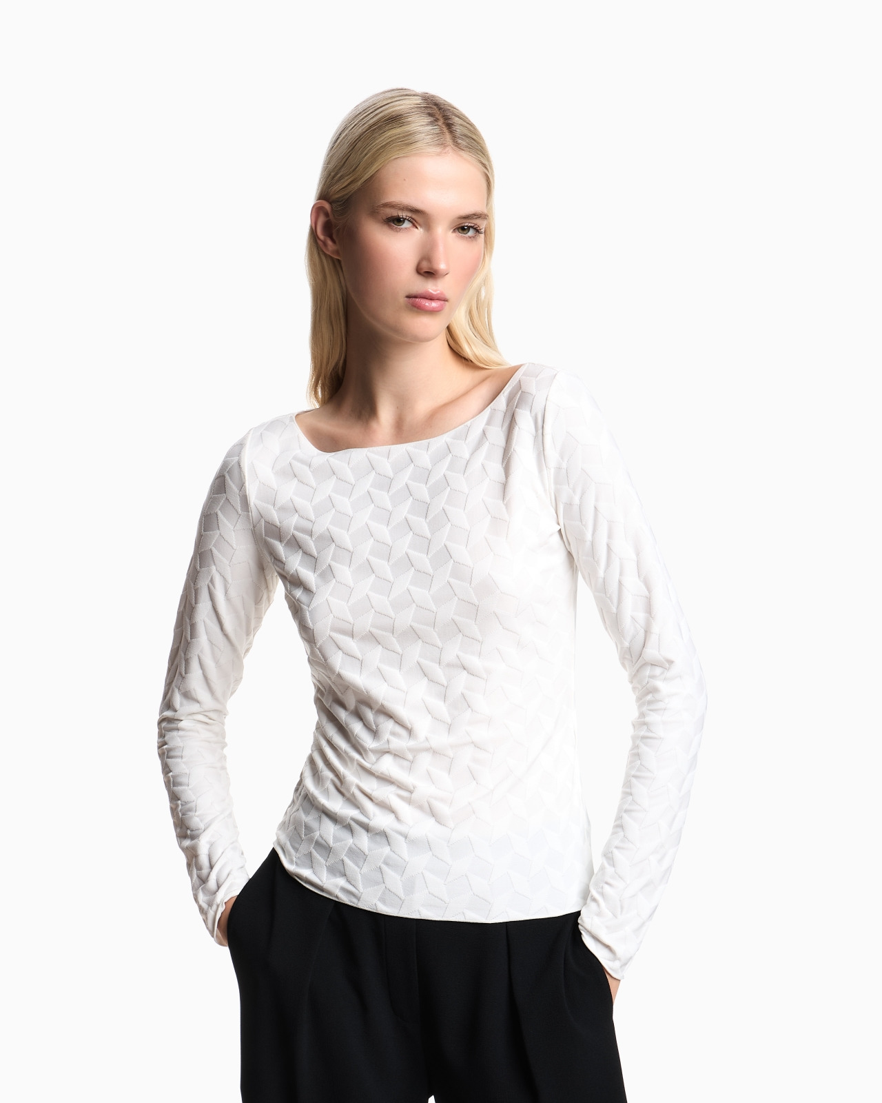 JACQUARD JERSEY JUMPER WITH A GEOMETRIC PATTERN - 4
