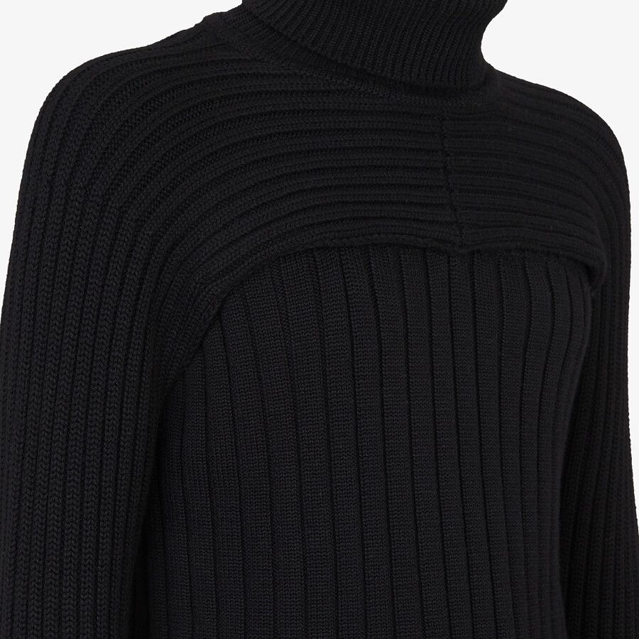 Black wool jumper - 3