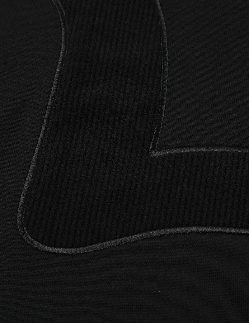 MULTI-POCKET PATCHWORK SWEATSHIRT 11