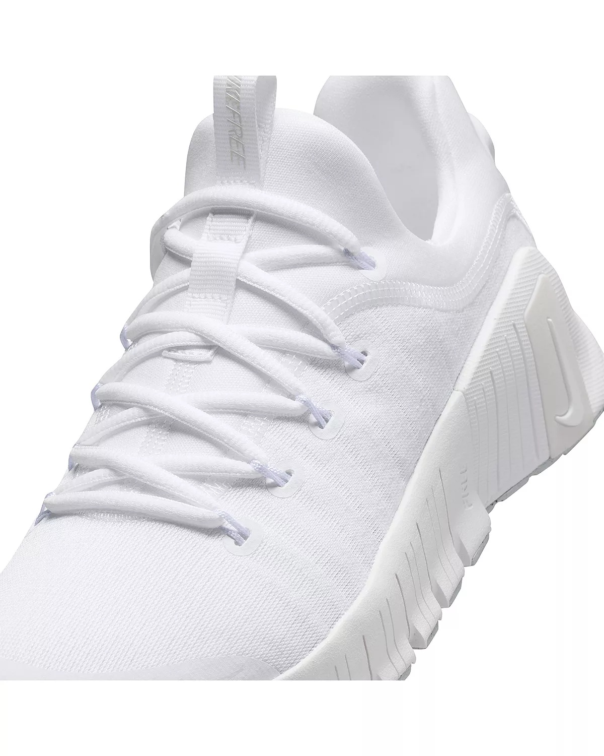 Women's Free Metcon 6 Sneakers - 5