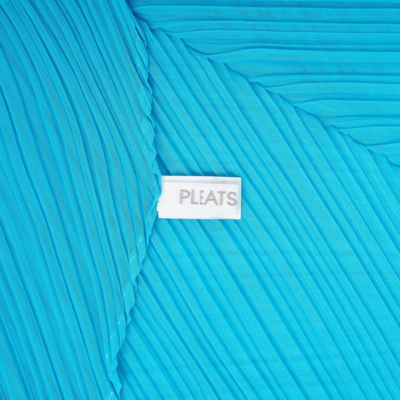 Pleats Please Issey Miyake Monthly Scarf January outlook