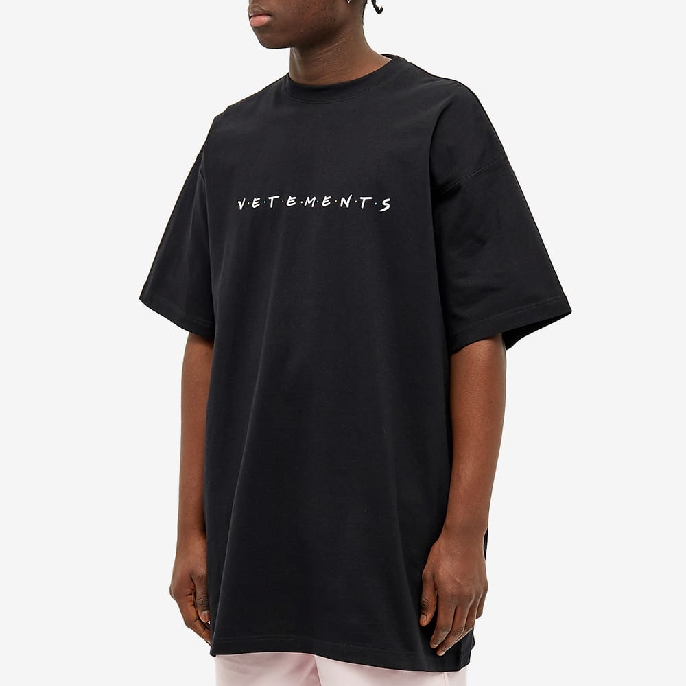 VETEMENTS Oversized Friendly Logo Tee - 4