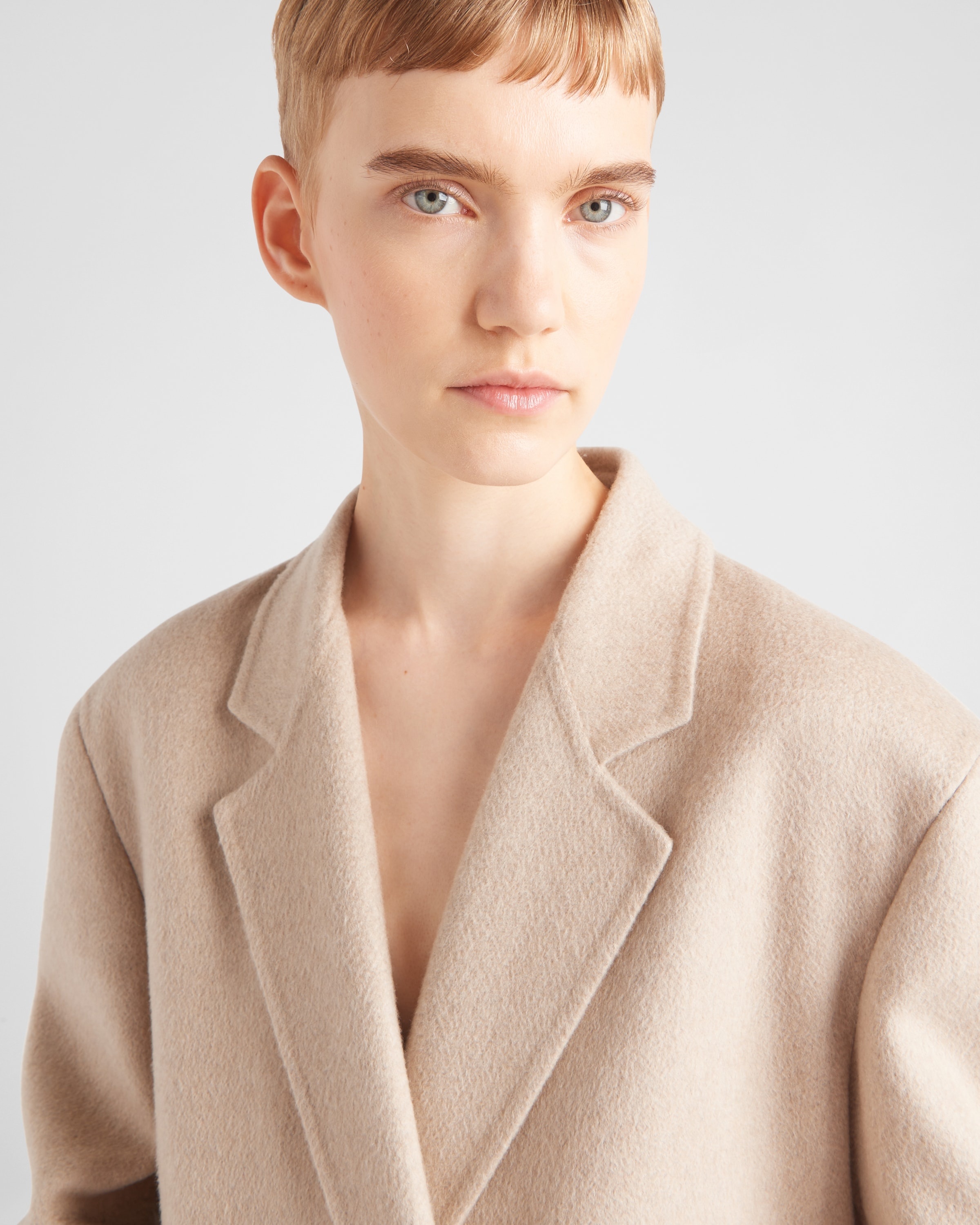 Double-breasted velour cashmere coat - 3