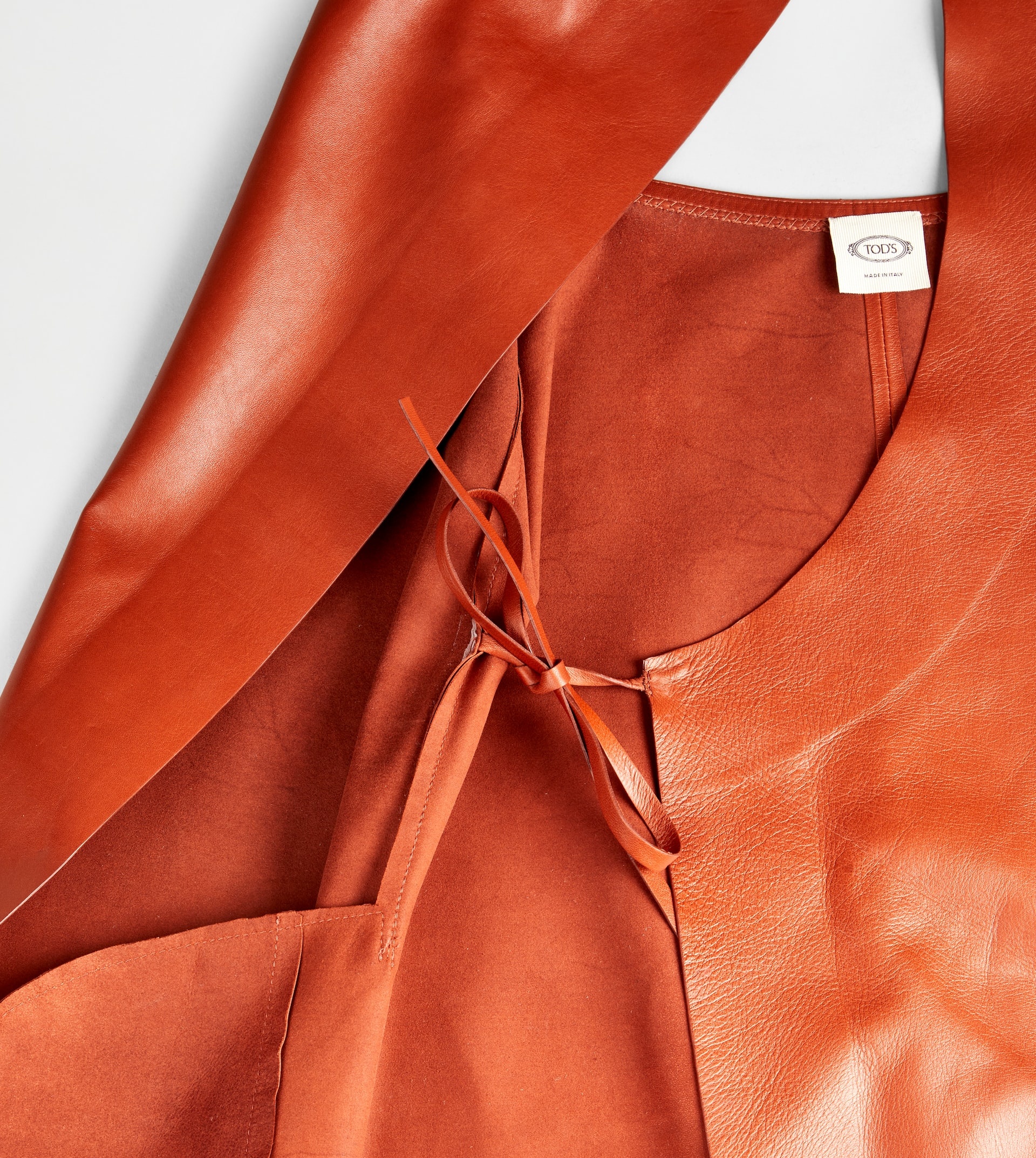 DRESS IN LEATHER WITH HALTERNECK COLLAR - BROWN - 9
