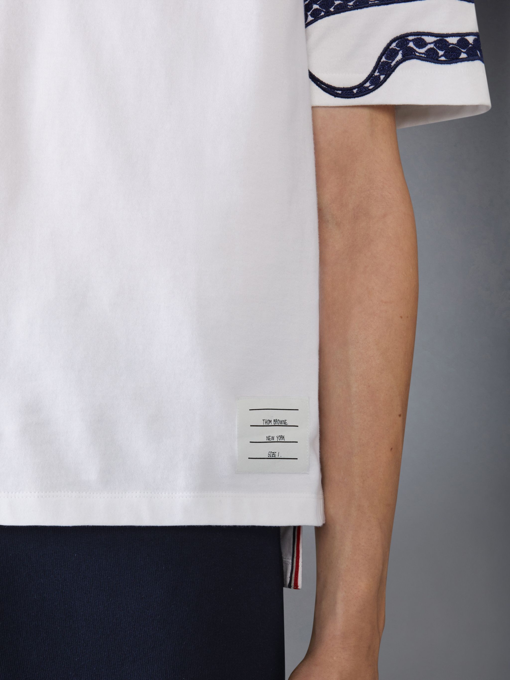 LUNAR NEW YEAR 4-BAR TEE - 4