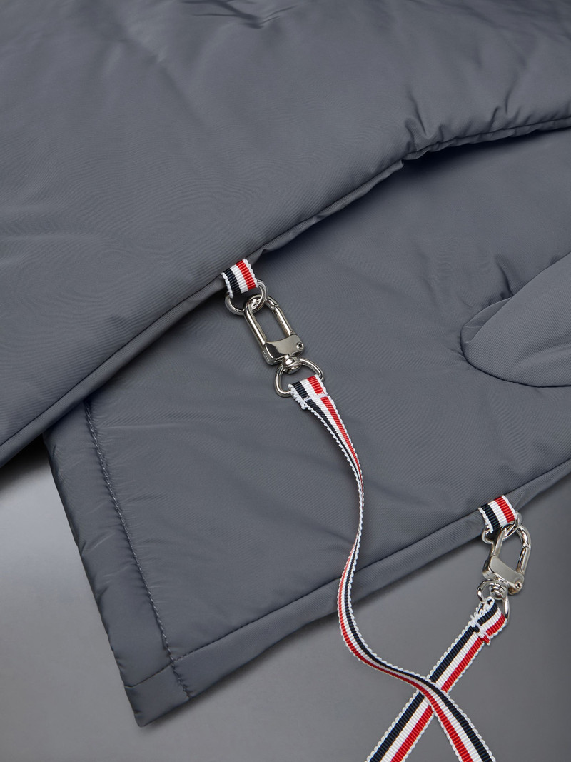 Poly Twill Supersized Mittens 3