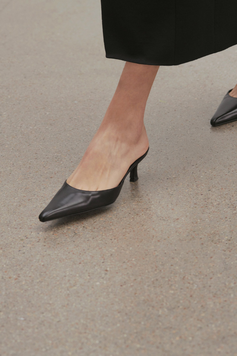 Cybil Mule in Leather 4