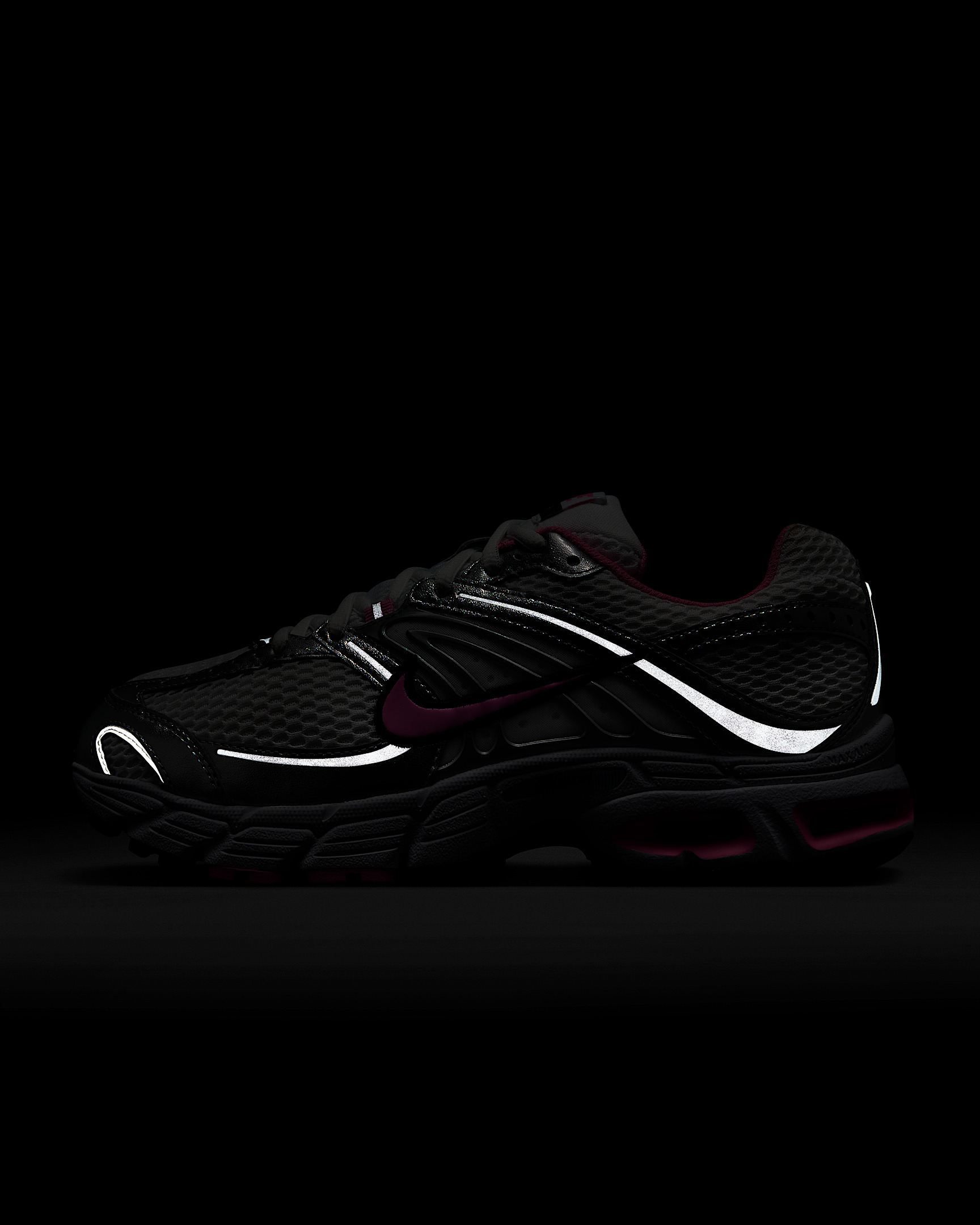 Nike Air Max Moto 2K Women's Shoes - 9