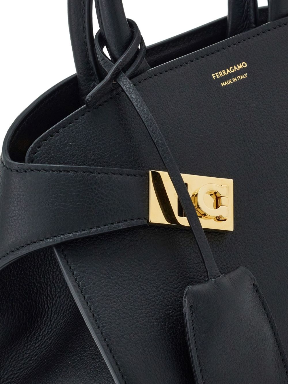 Hug leather mini bag - 6
