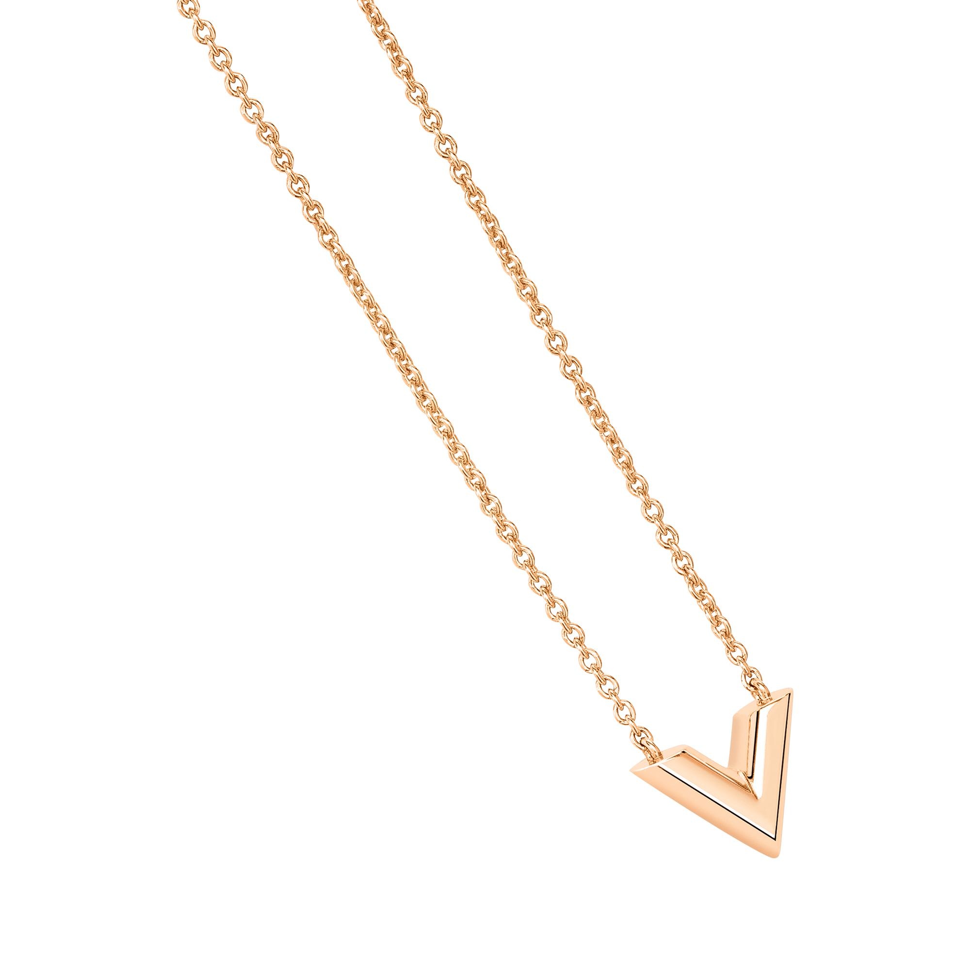 Essential V Necklace - 3