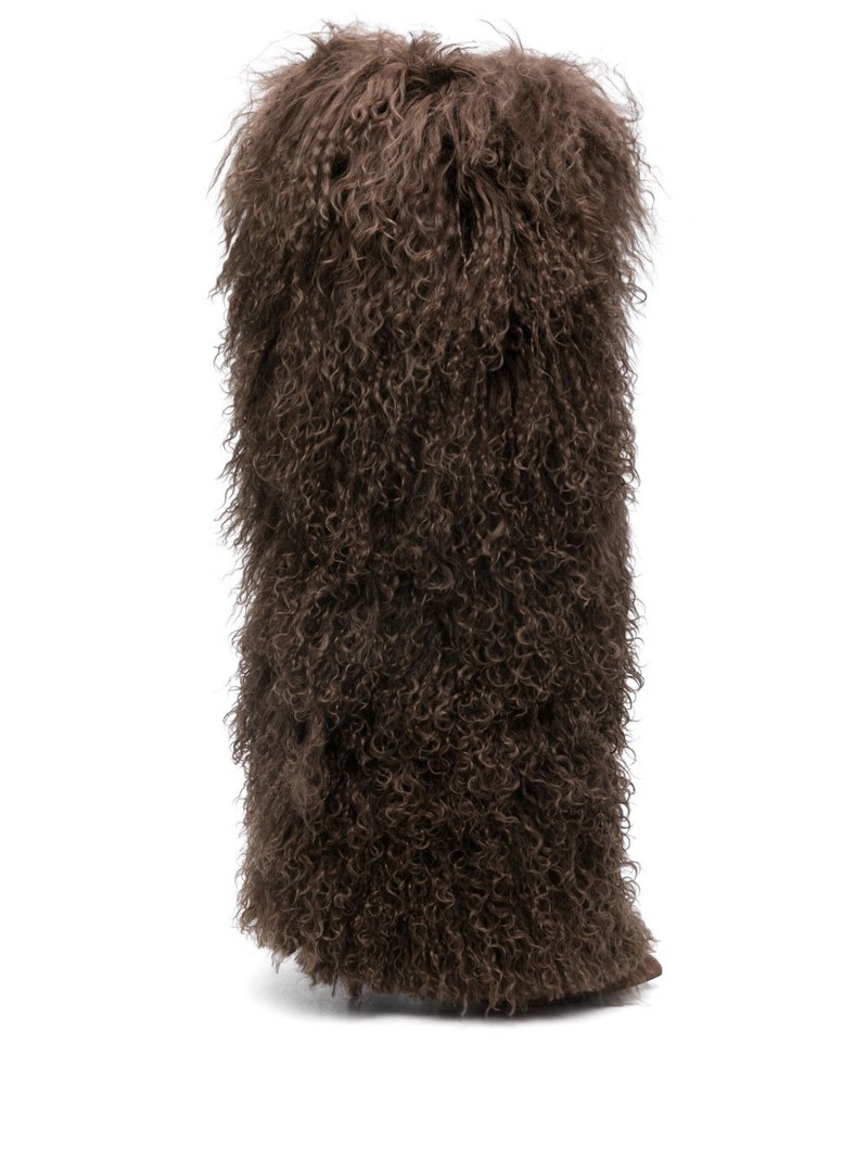 105mm Furry boots 1