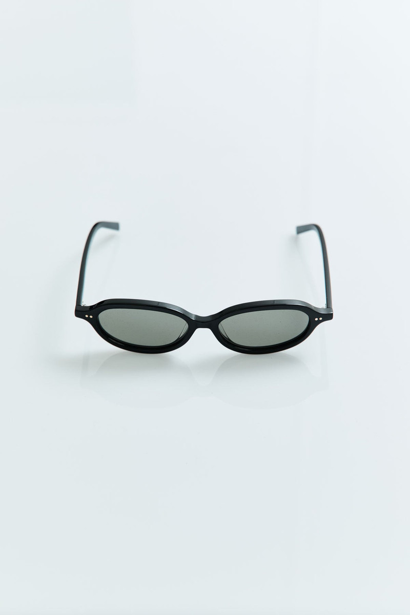 90s Slim Oval Sunglasses - Black 7