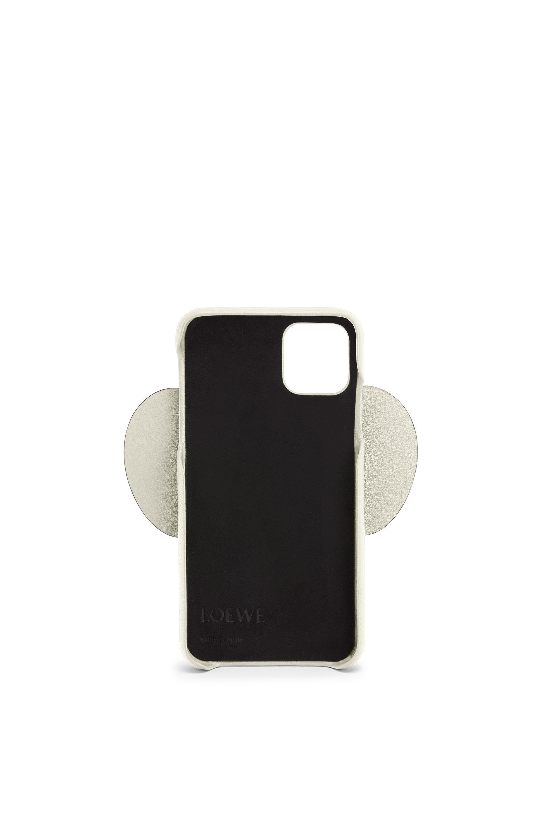 Elephant cover for iPhone 11 in pearlized calfskin - 3