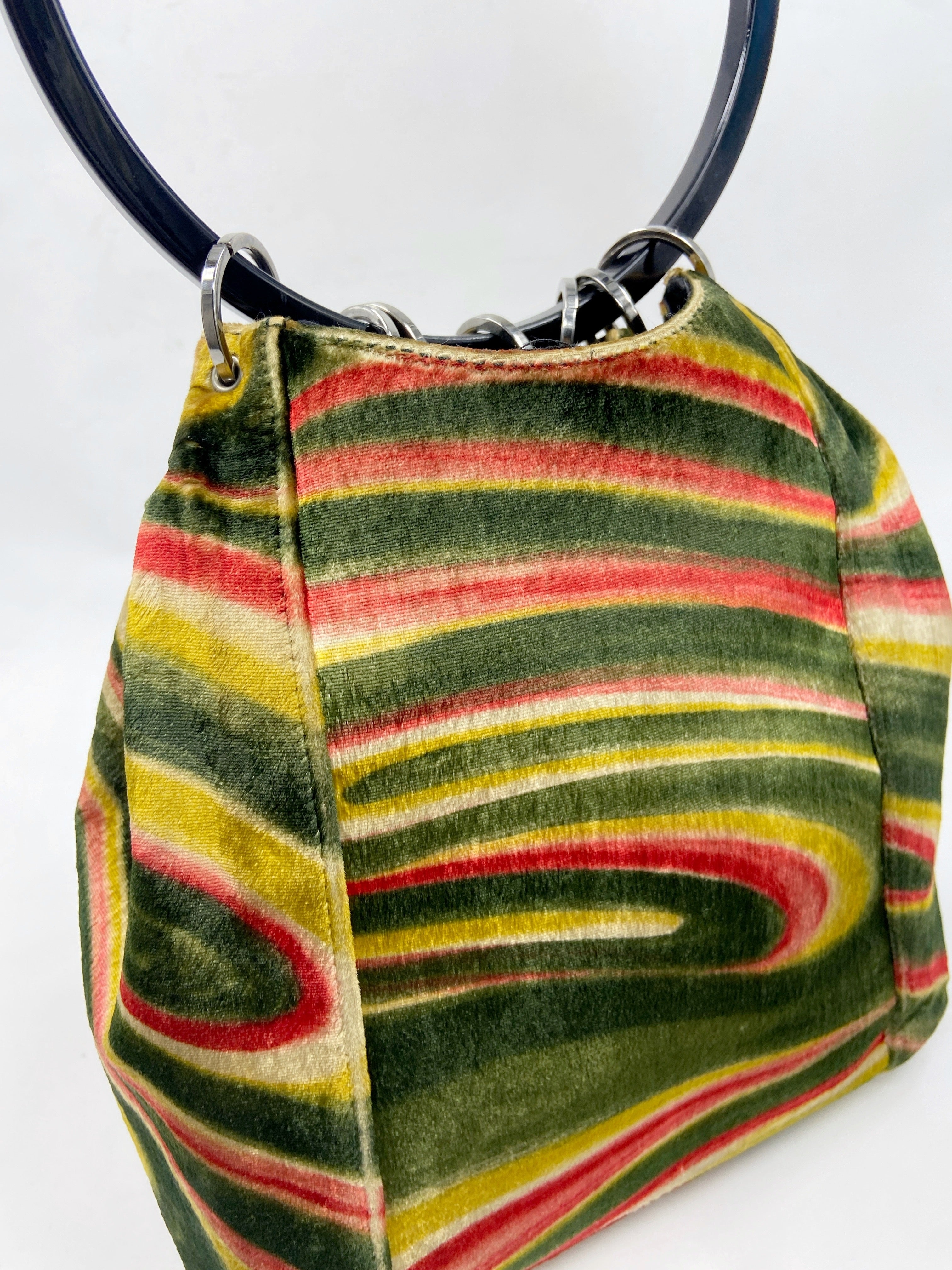 Gucci Fall 1999 Tom Ford Psychedelic Swirl Silk Velvet Ring Bucket Bag - 9