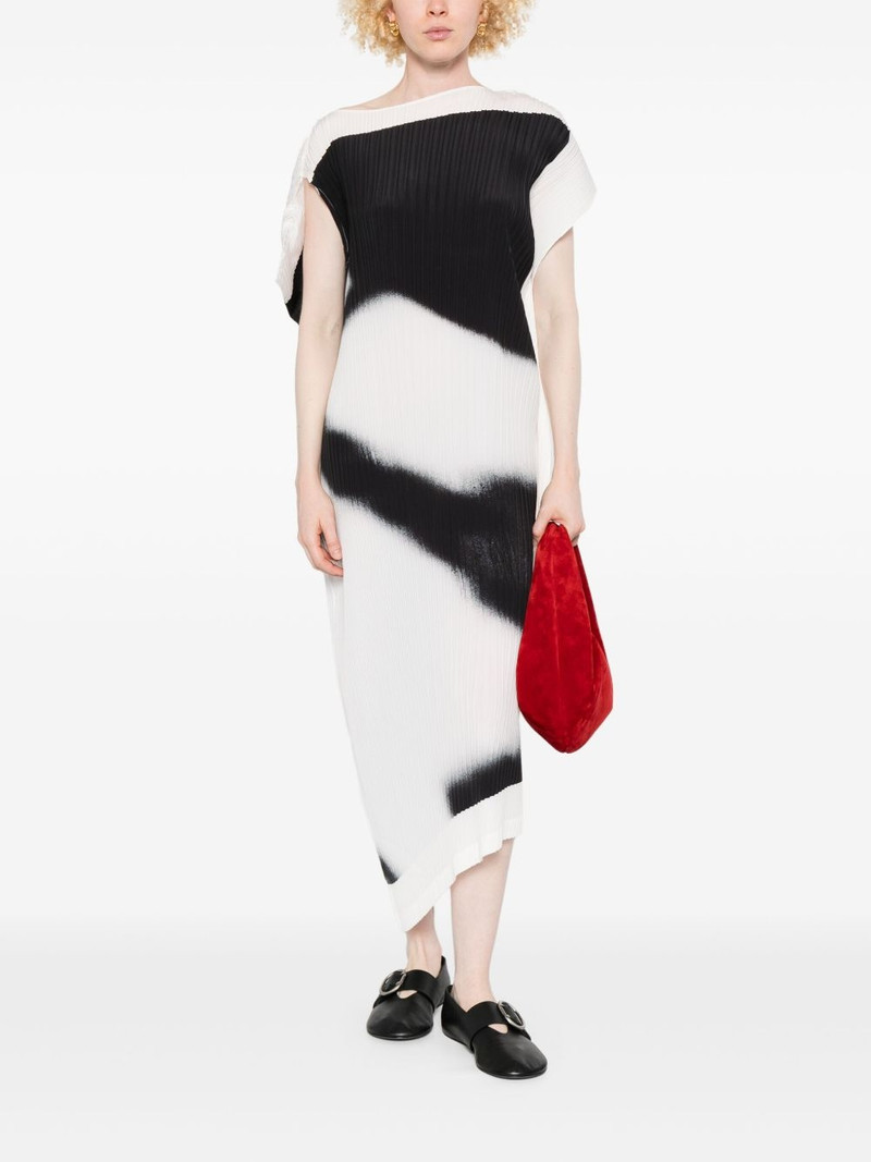 ISSEY MIYAKE Shadow Study midi dress outlook