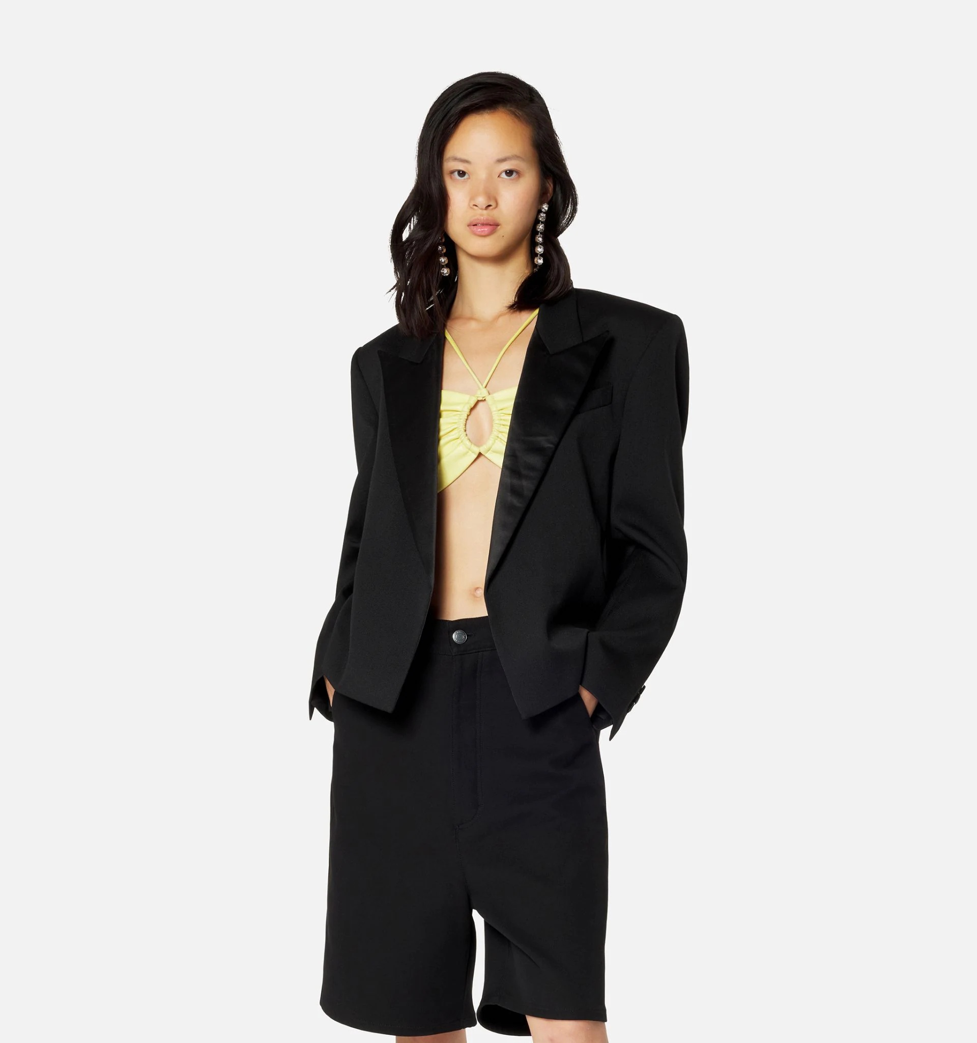 Short Jacket With Contrasted Lapel Collar - 4