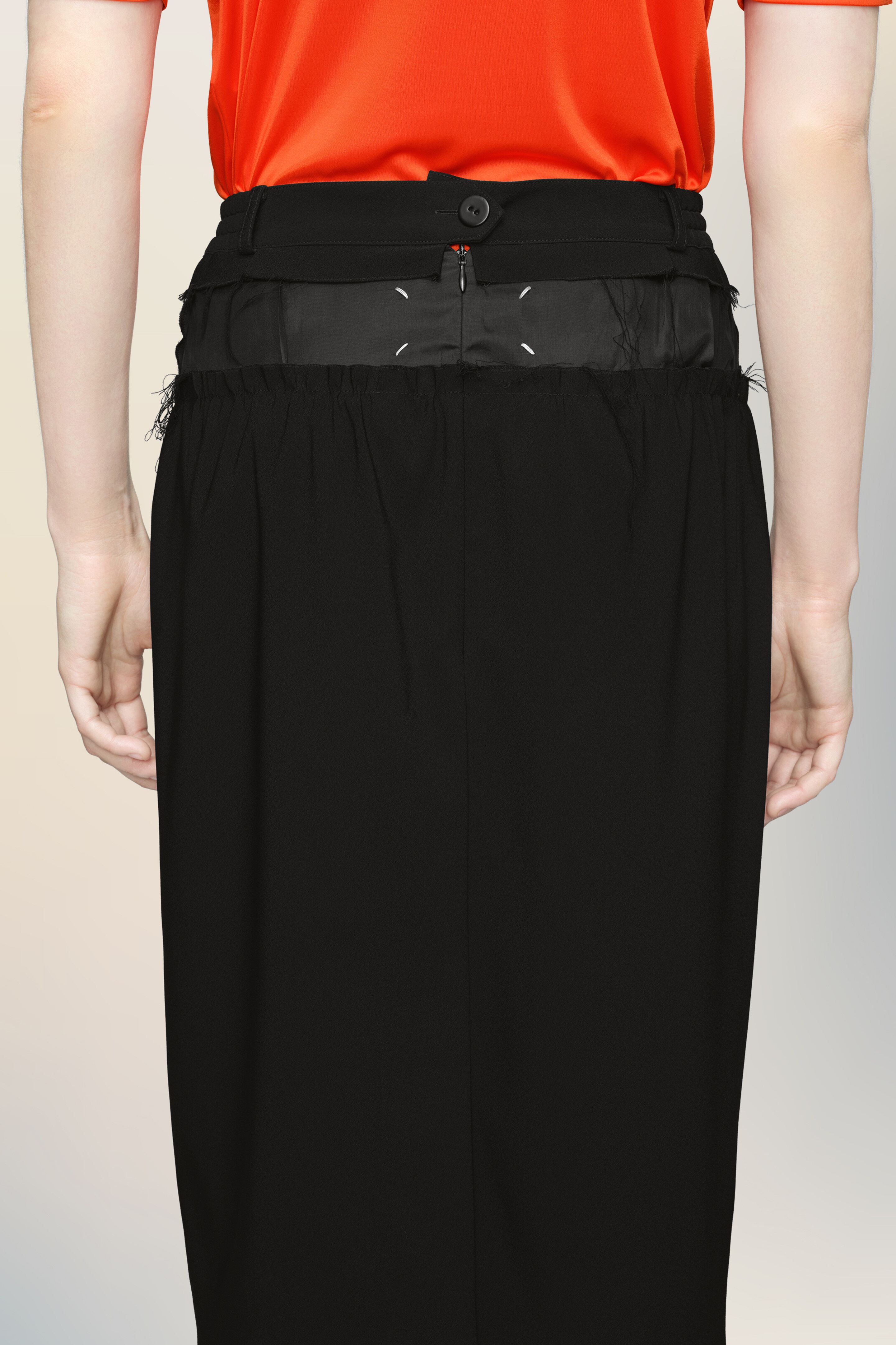 Anonymity of the lining skirt - 6