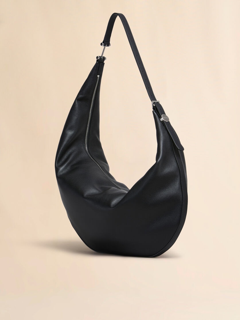 BLACK LEATHER DOT MEDIUM HOBO BAG - 3