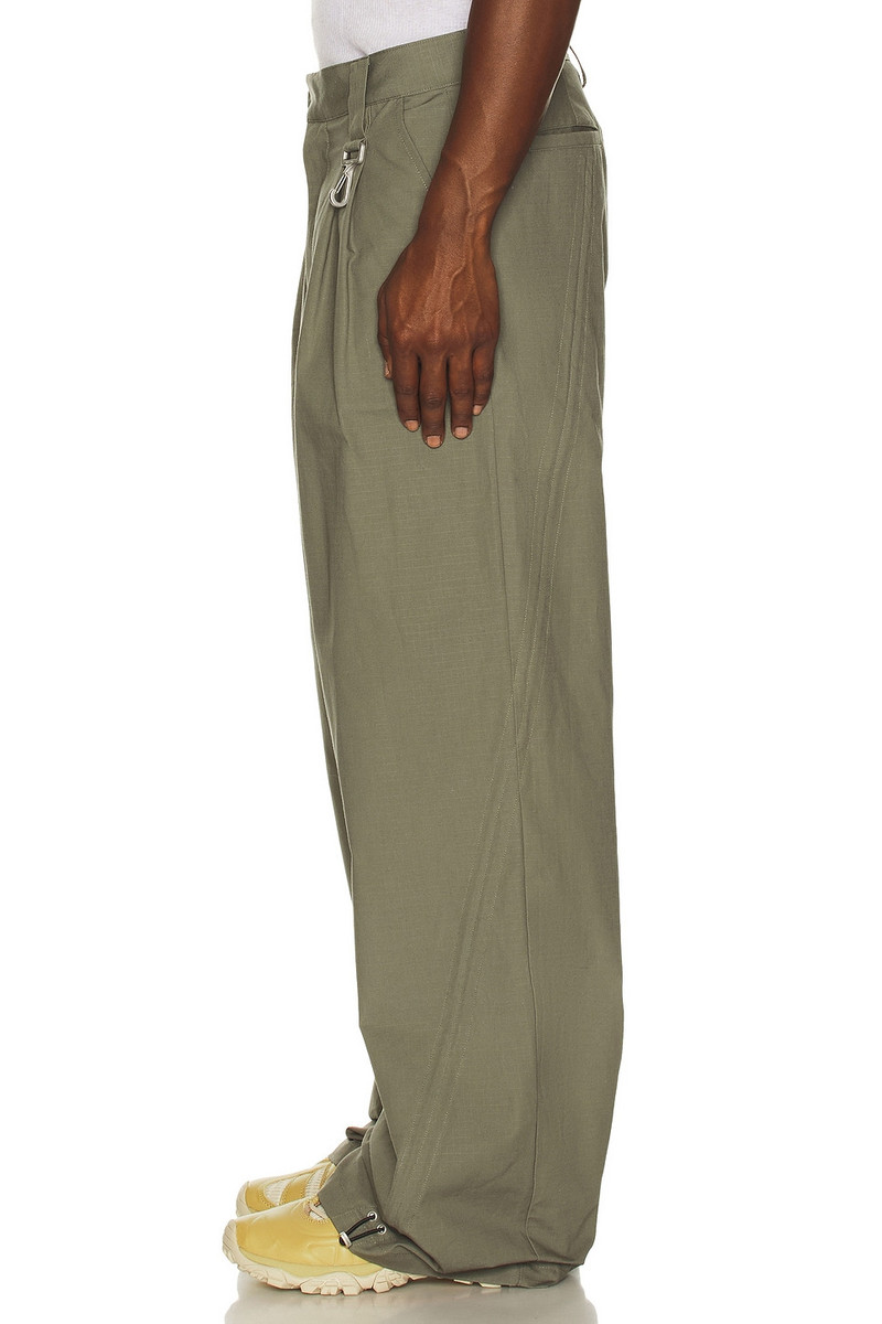 Cotton Ripstop Pleated Trouser 2