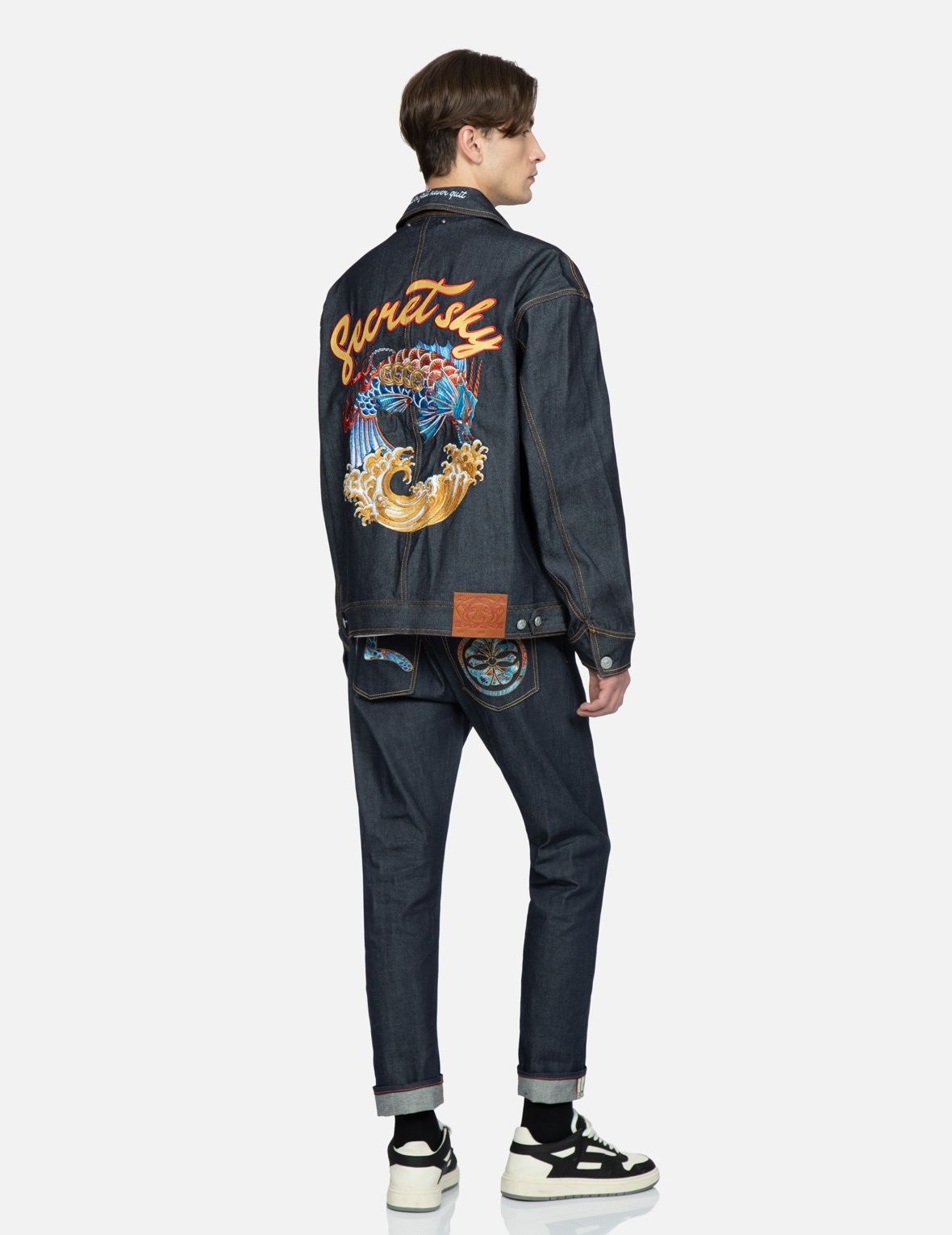 “KOI PLAYING IN WAVES" EMBROIDERY DENIM JACKET - 3
