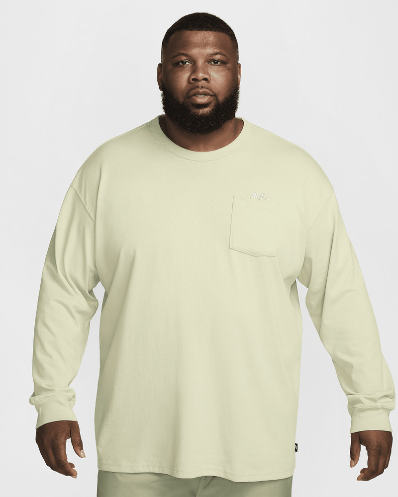 Nike Sportswear Premium Essentials Men's Long-Sleeve Pocket T-Shirt 7