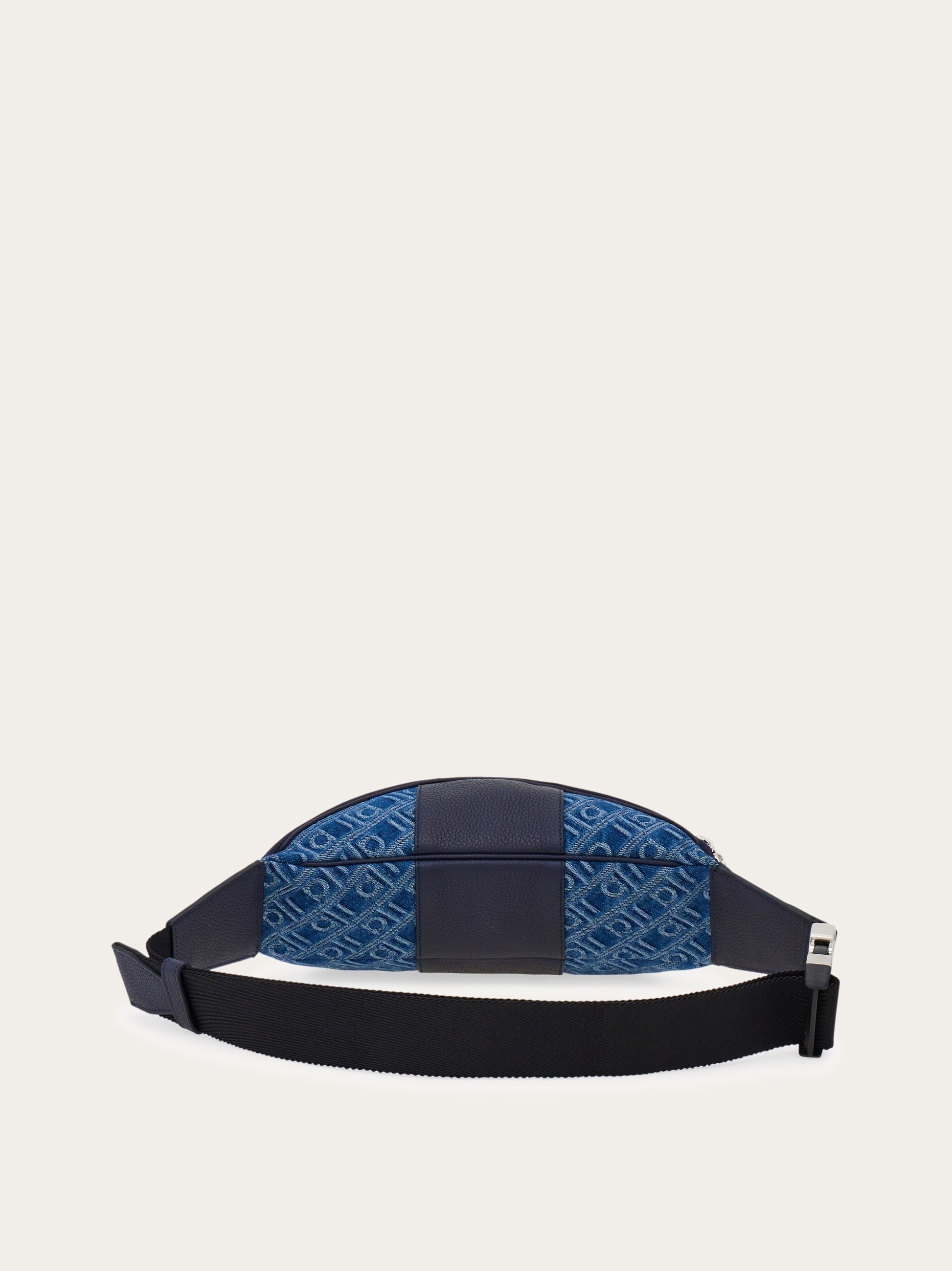 Ferragamo Monogram belt bag - 5