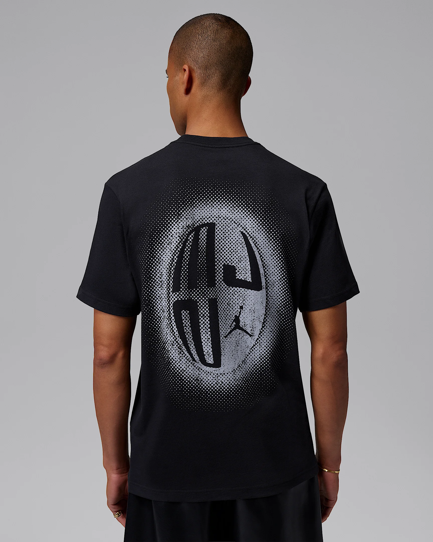 Jordan Sport Men's Dri-FIT Graphic T-Shirt - 1