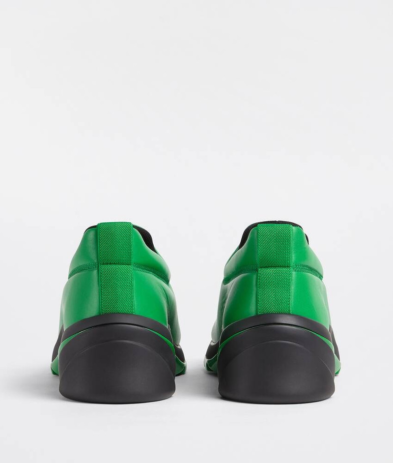 Bottega Veneta flash outlook