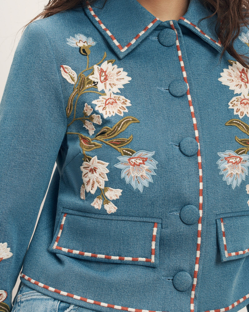 VIKARIA EMBROIDERED JACKET 7