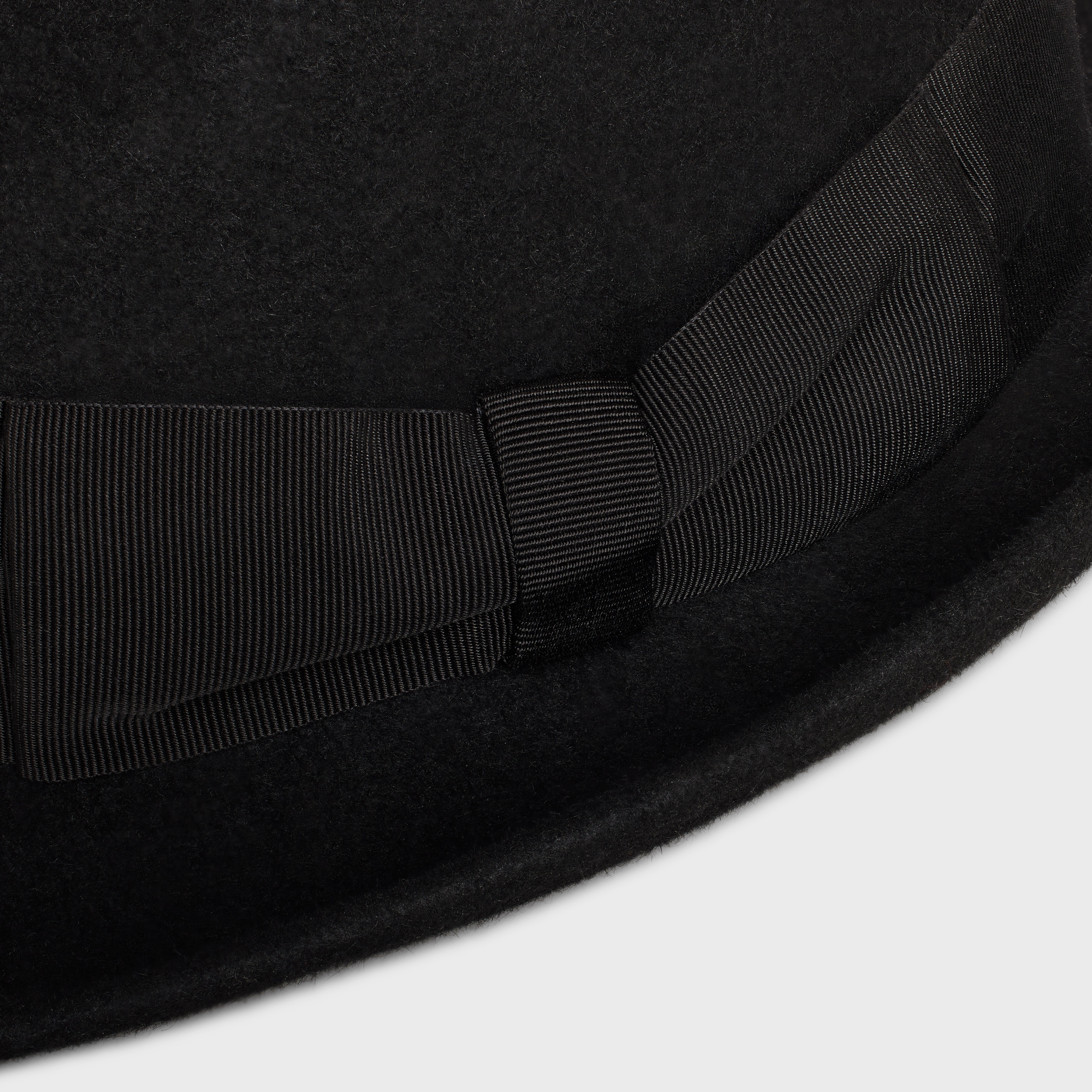HAT IN FELT - 4