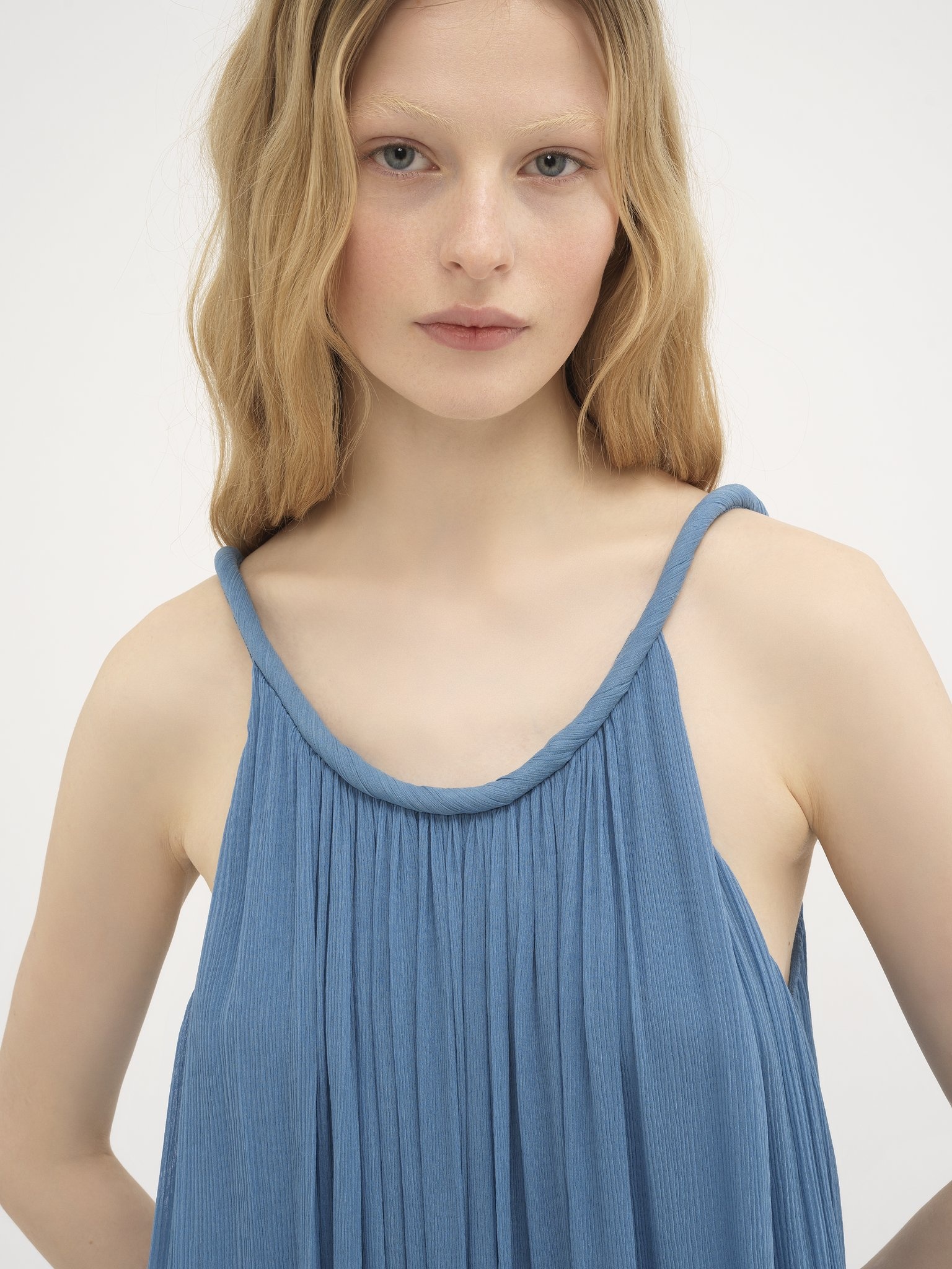 FLARED SLEEVELESS DRESS - 7