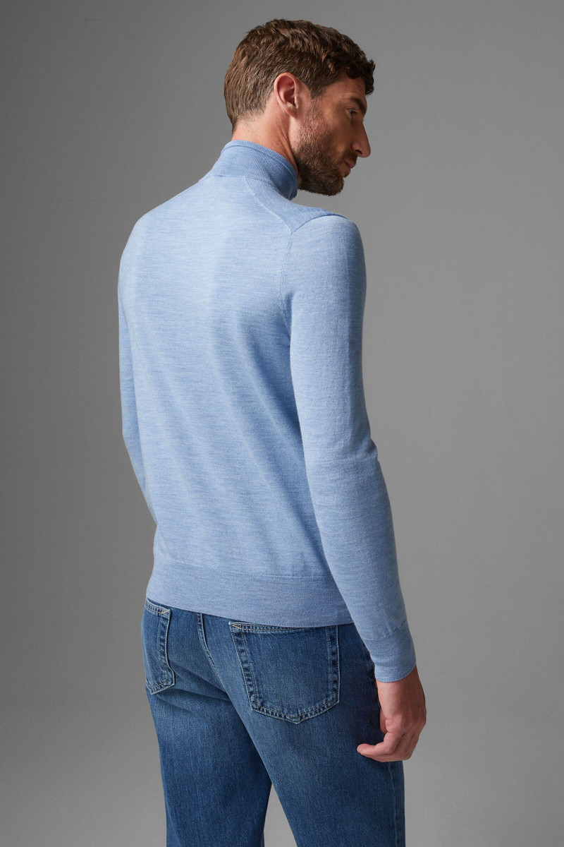 Jouri half-zippered sweater in Light blue 3