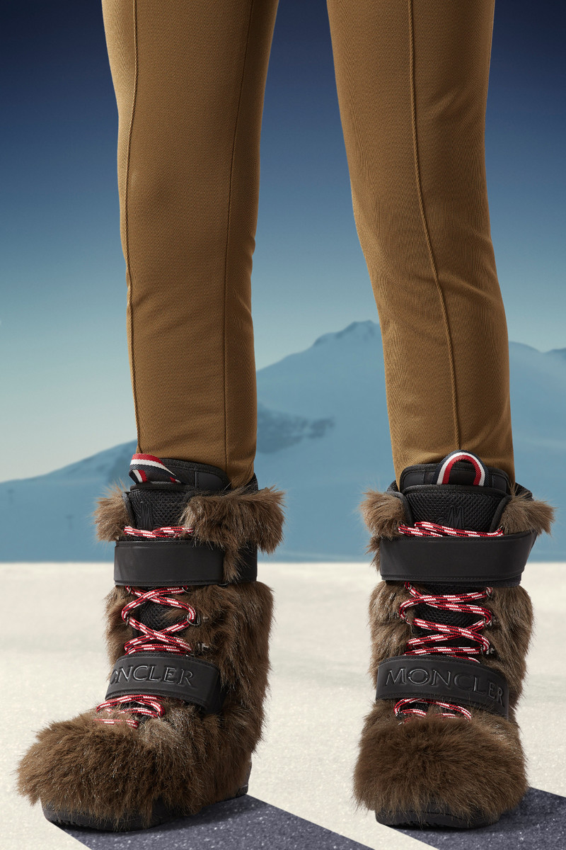 Moncler Nabil Snow Boots outlook