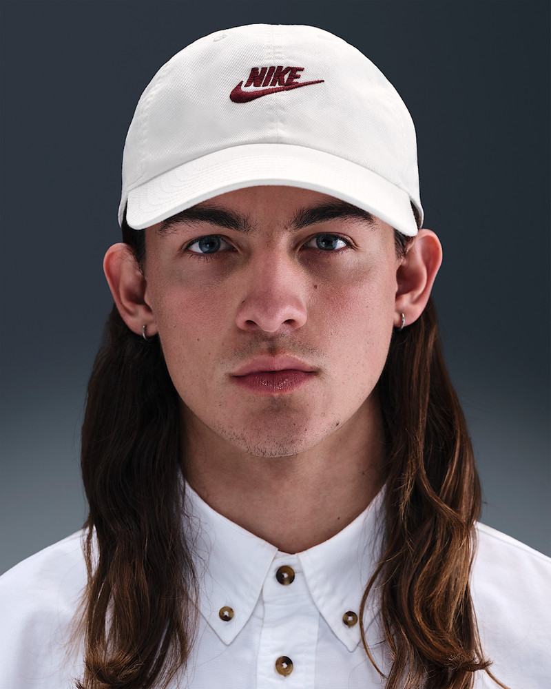 Nike Club Unstructured Futura Wash Cap 3