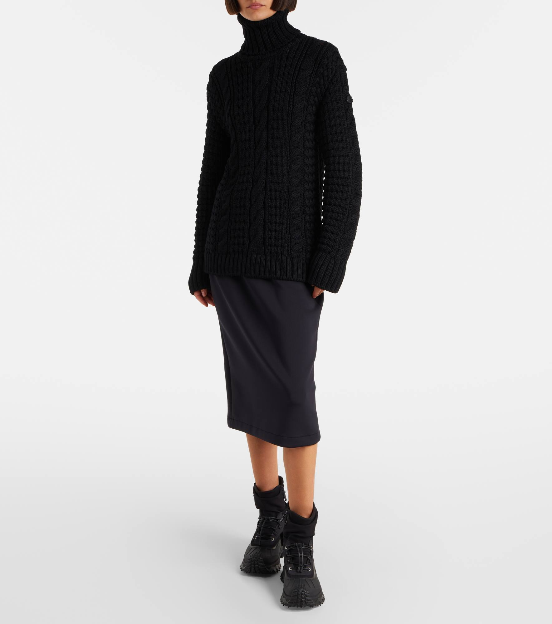 Wool turtleneck sweater - 2